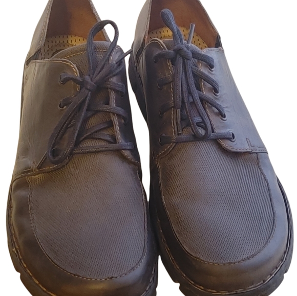 Born Tristen (Grey Embossed) - Picture 4 of 8